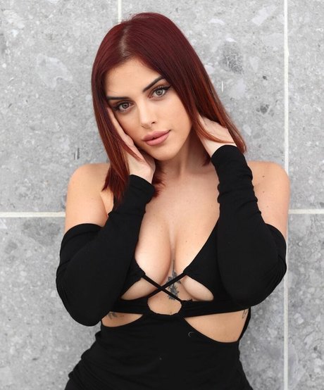 Nahá fotka uniklých OnlyFans od Alessia Loisio