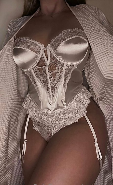 Nahá fotka uniklých OnlyFans od Enireves