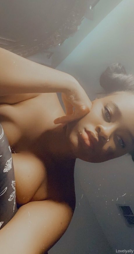 Allysquirtss