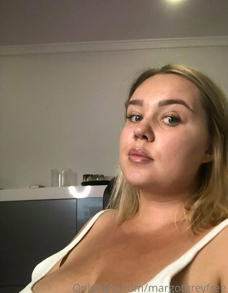 Margotgreyfree  nude leaked OnlyFans photo
