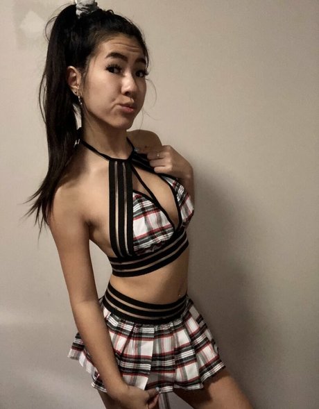 Lilslutlaceyyy