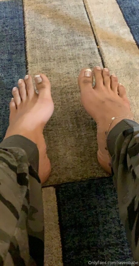 Foto di nudo di fuga di OnlyFans di Ravenbabe