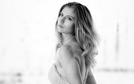 Nahá fotka uniklých OnlyFans od Victoria Mintz