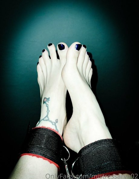 Alasti lekkinud OnlyFans-i pilt Mistressarya02
