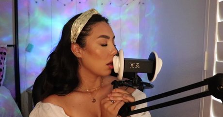Naken lekkede OnlyFans-bilde av All Bella