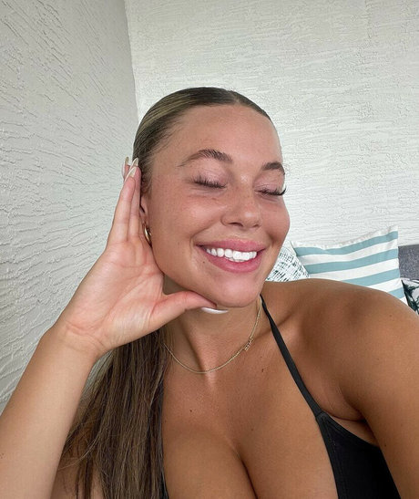 Nahá fotka uniklých OnlyFans od Tiffany Jeffcoat