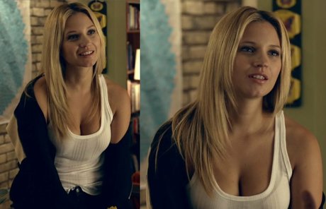Vanessa Ray