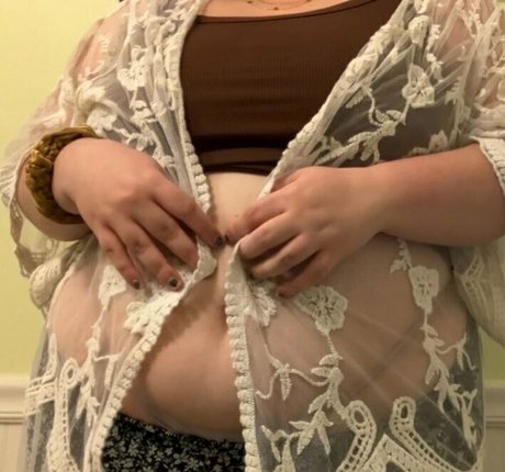 Foto desnuda filtrada de OnlyFans de Divinehedonistfree