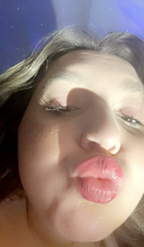Nahá fotka uniklých OnlyFans od Baddiealexaaa
