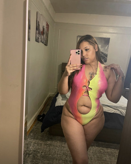 Nahá fotka uniklých OnlyFans od Lamourx3