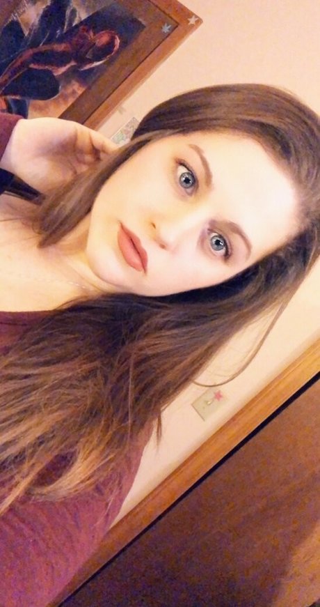 Nahá fotka uniklých OnlyFans od Shaycarrera