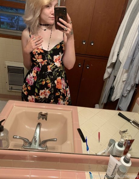 Nahá fotka uniklých OnlyFans od Littledoe