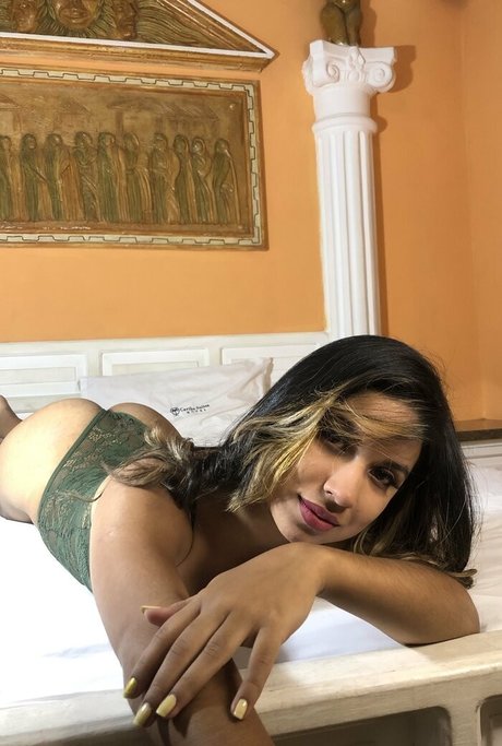 Nøgent lækket OnlyFans-billede af Juliarocavip