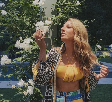 Vanessa Lengies