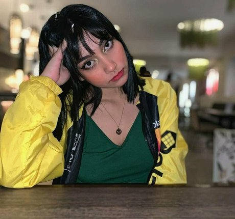 Nahá fotka uniklých OnlyFans od Tani Castaneda