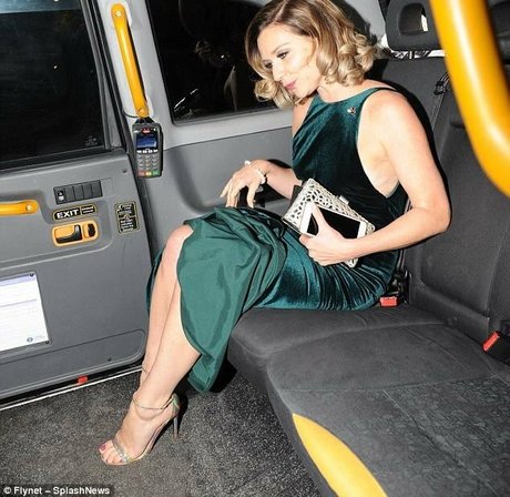 Naken läckt OnlyFans-bild av Candice Brown