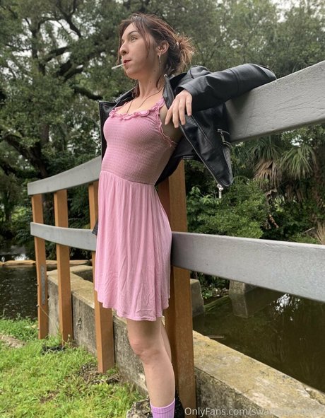 Swallowpeaches