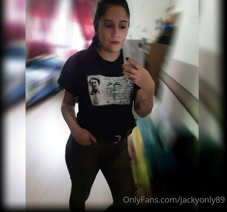 Photo nue de fuite OnlyFans de Jackyonly89
