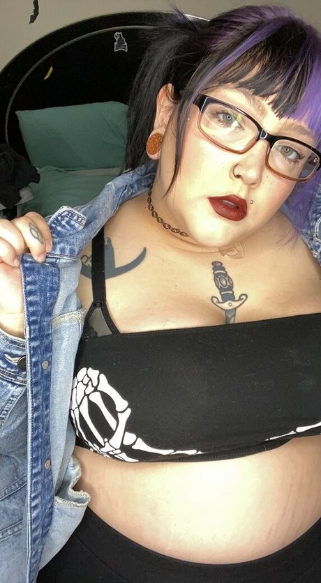 Subbysadgirl