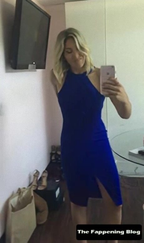 Naken lekkede OnlyFans-bilde av Charissa Thompson