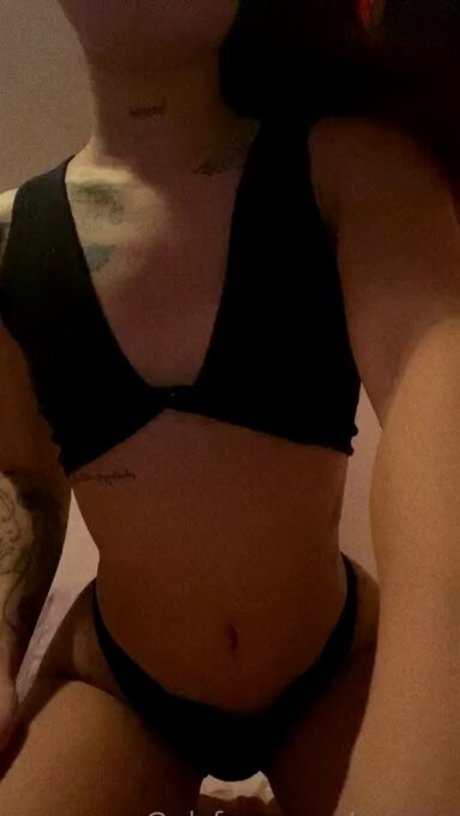Nahá fotka uniklých OnlyFans od Ovnezz