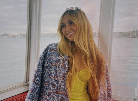 Ella Horan