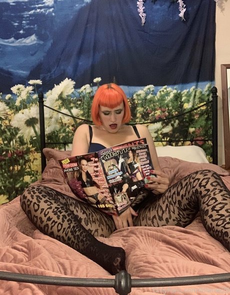 Lolarae29