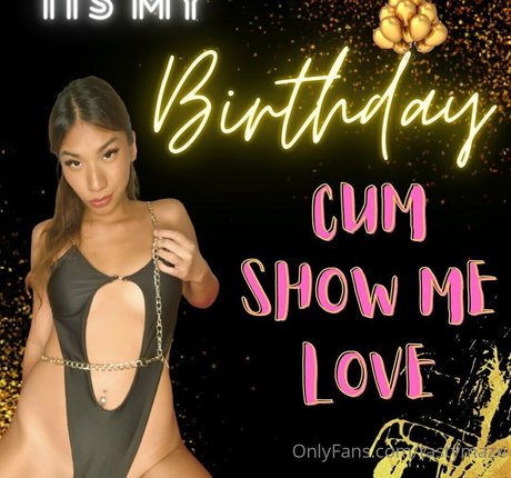 Nahá fotka uniklých OnlyFans od Tastymaze