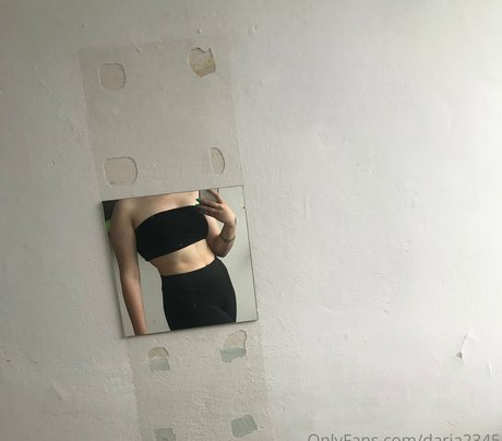 Nahá fotka uniklých OnlyFans od Daria2345