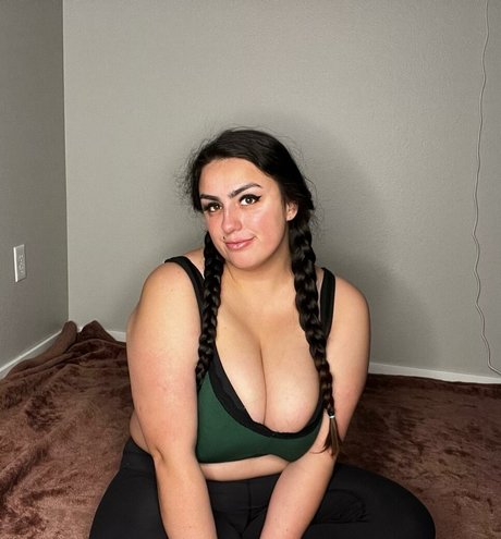 Jazminealeahh