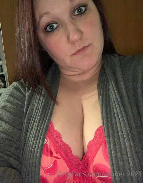 Nahá fotka uniklých OnlyFans od Amber2021