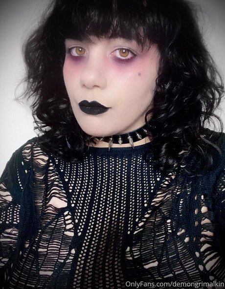 Alaston vuotanut OnlyFans-kuva Demongrimalkin