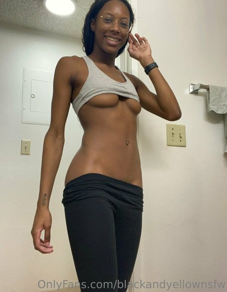 Blackandyellownsfw