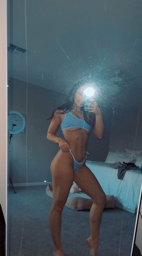 Nahá fotka uniklých OnlyFans od Marigraceofficial