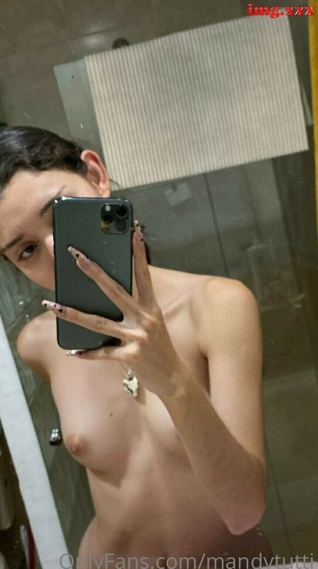 Tais Amanda