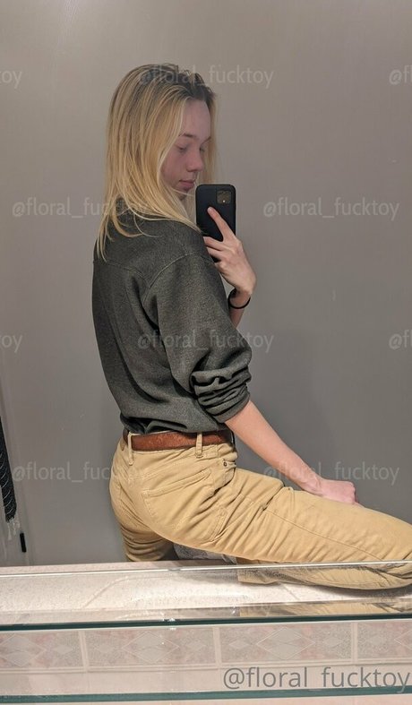 Floralfucktoy