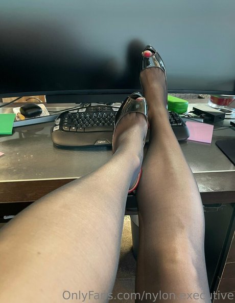 Nylonexecutive