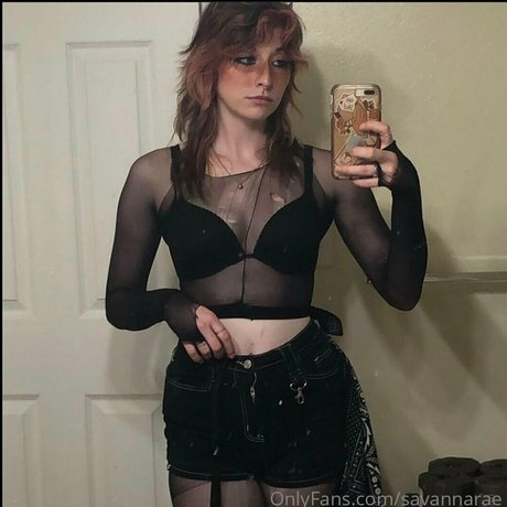 Theesavannawhitee