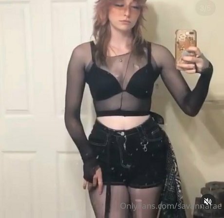 Theesavannawhitee