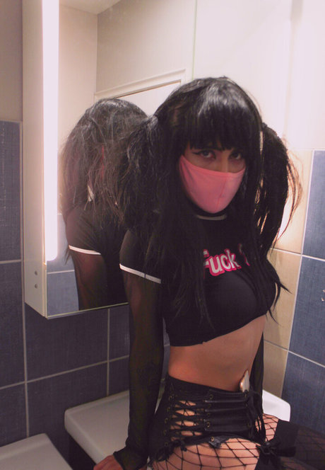 Tinysexilexi666