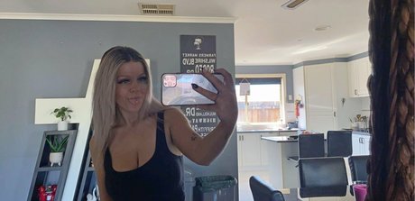 Chantelle A