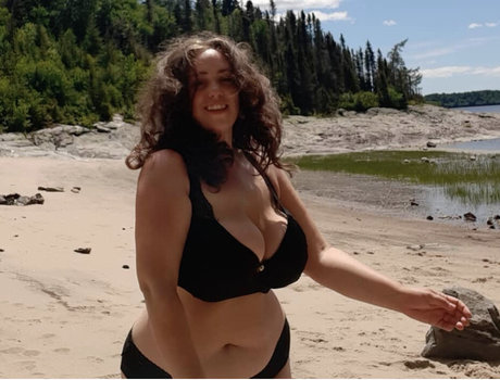 Nacktes geleaktes OnlyFans-Foto von Lartdanstoutessesformes