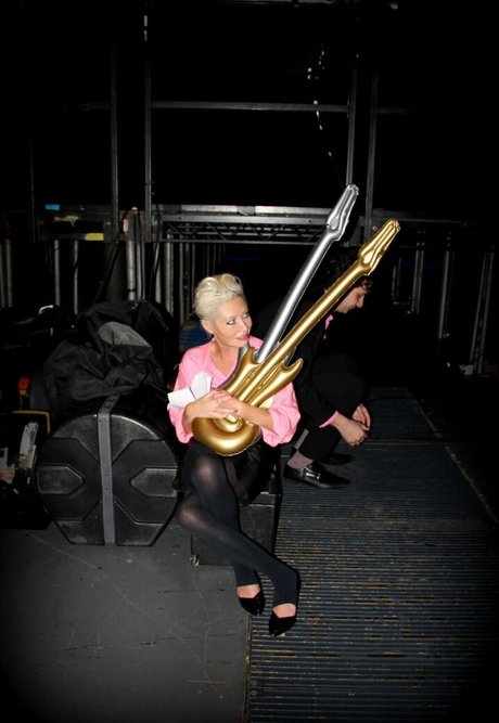 Wendy James