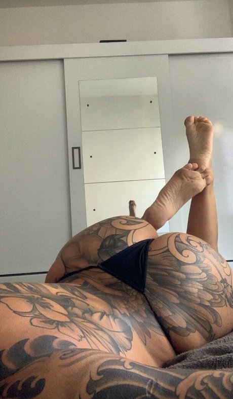 Scarletxxxrubia