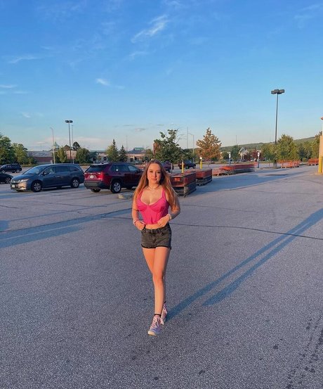 Nahá fotka uniklých OnlyFans od Maeganrayy