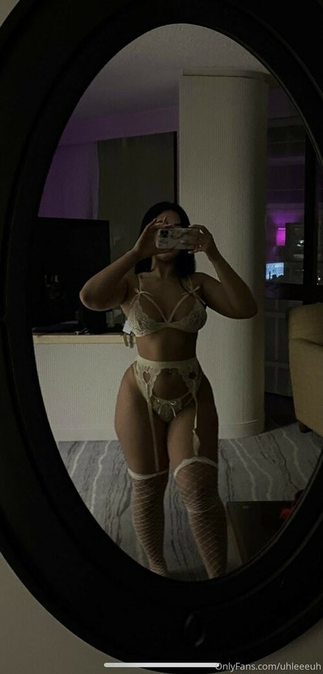 Naken lekkede OnlyFans-bilde av Aliah Martinez