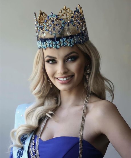 Alaston vuotanut OnlyFans-kuva Karolina Bielawska