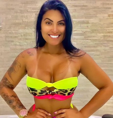 Nahá fotka uniklých OnlyFans od Gi Souza