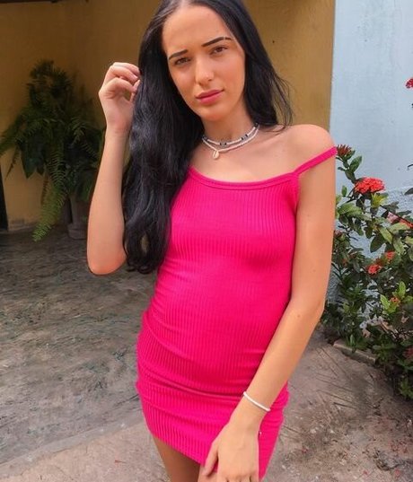 Nahá fotka uniklých OnlyFans od Gemeas Marina