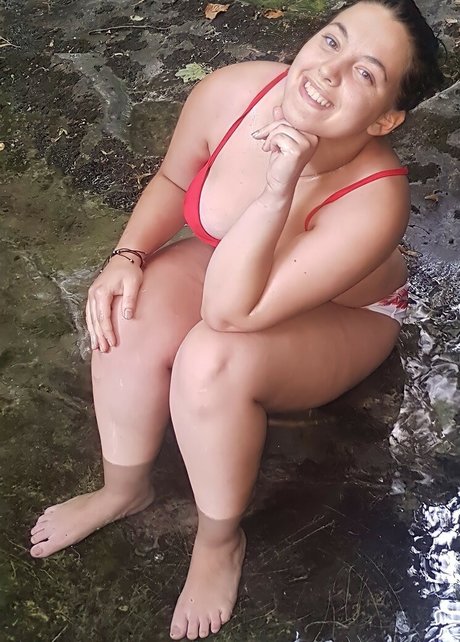 Cumslutval OnlyFansリークヌード写真